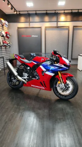 HONDA CBR 1000 RR-R FIREBLADE SP COM APENAS 463KM