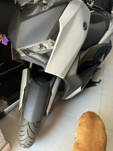 Yamaha XMax 250 Connected 2025