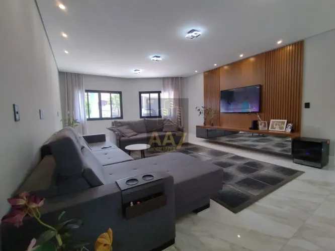 Casa em Condomínio Fechado Granja Viana