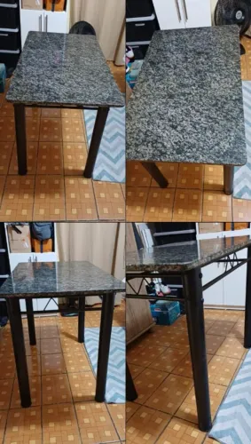 Mesa sem cadeira 