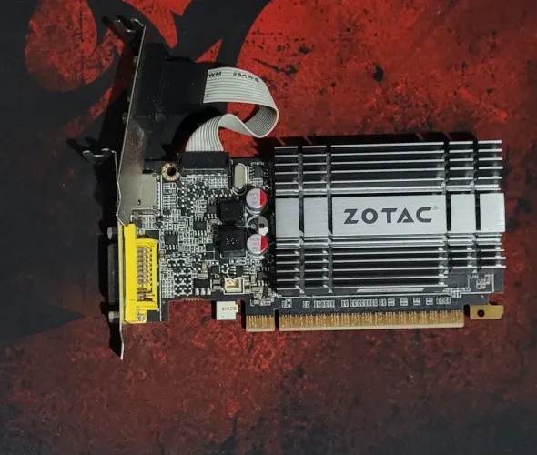 Zotax GT 210 1gb