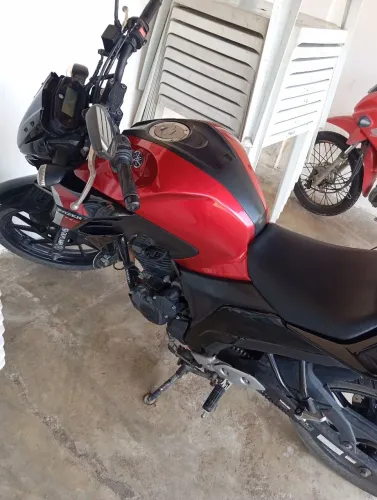 Fz 250 em estado de nova