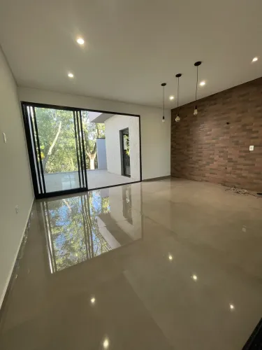 Casa Cond.Moema Ville- Privacidade,Conforto com área verde esperam por você!