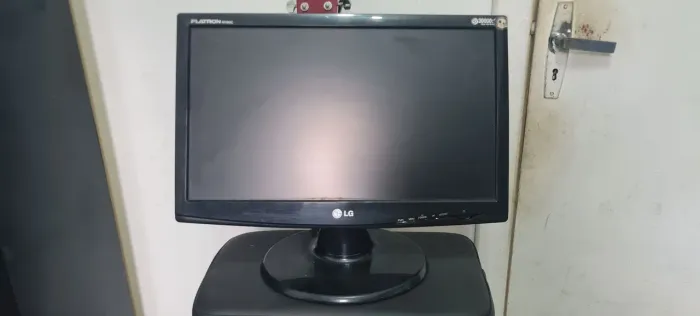 Monitor LG usado
