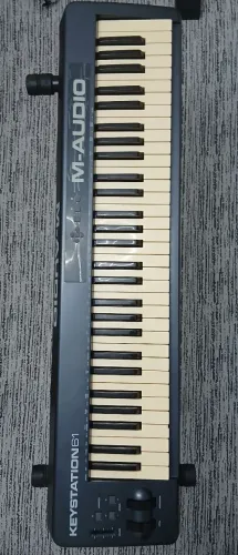 TECLADO CONTROLADOR M AUDIO - KEYSTATION 61