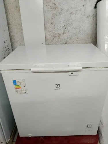 Vendo Frigobar Novo