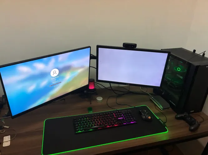 PC GAMER COMPLETO + 2 MONITORES | RTX 4060 + RYZEN 7 5700X