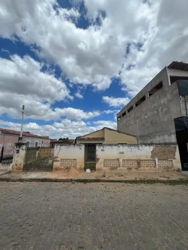 Casa em Nova Soure Bahia, Rua 1 de junho. 14x40