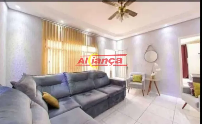 Linda Casa Térrea na Vila Guilherme com 180 m², 2 suítes e 4 vagas