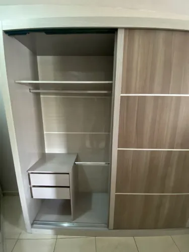 Guarda roupa casal