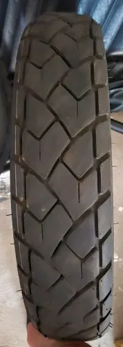 Pneu moto 110/90-18