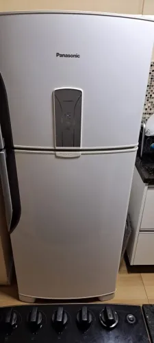 Geladeira frost free, Panasonic, usada em bom estado!Retirar no Vila Rica Tiradentes. 