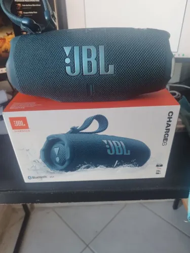 JBL Charge 6