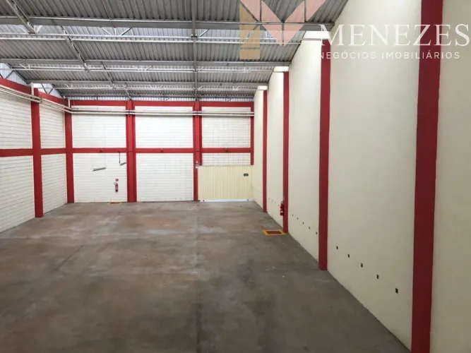 BARRACÃO COMERCIAL PARA LOCAÇÃO LOCALIZAÇÃO ESTRATÉGICA