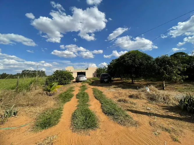 Mini Chácara 652 m² disponível para locação , Setor Empresarial saída para Goiânia , Rio V