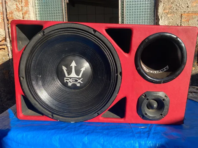 Vendo caixa trio