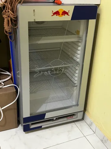 Frigobar Red Bull