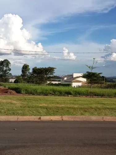 CONDOMÍNIO ESTÂNCIA DO BOSQUE