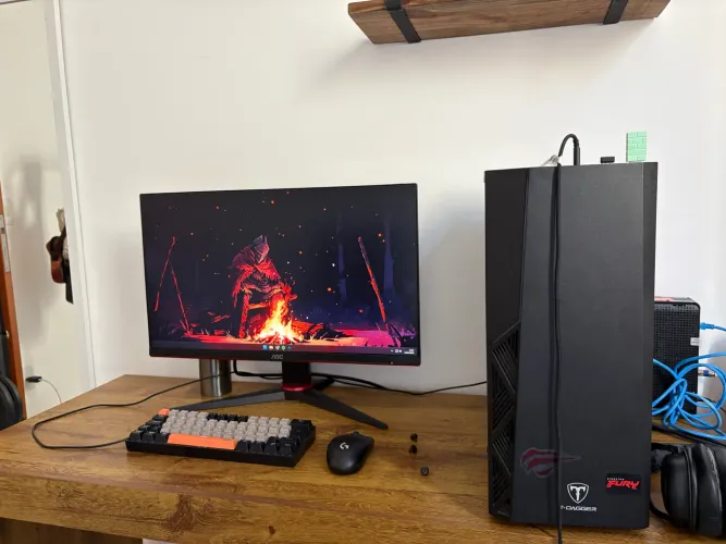 PC Gamer / Workstation - Ryzen 5 5500 + RX 6600 + 1TB SSD + 16GB RAM