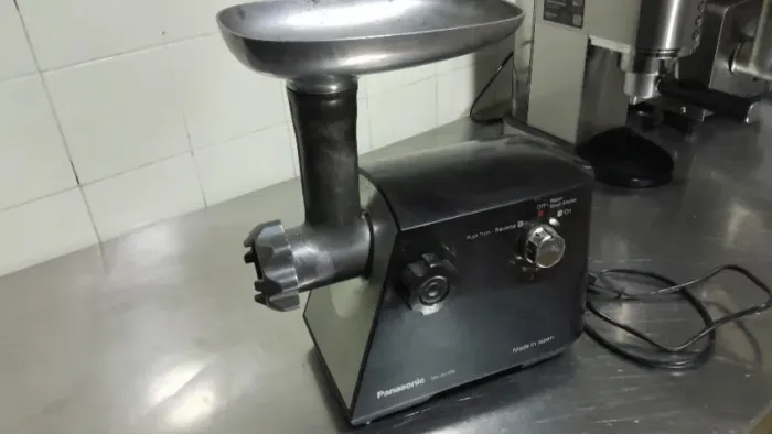Moedor de carne Panasonic