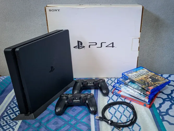 PS4 Playstation 4 Slim 500GB