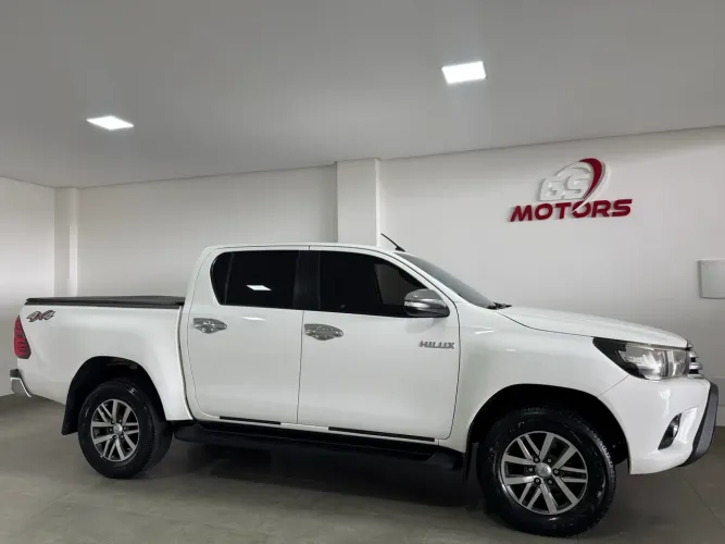 Toyota Hilux CD SRV 4X4 2.8 TDI Diesel Aut. 2017