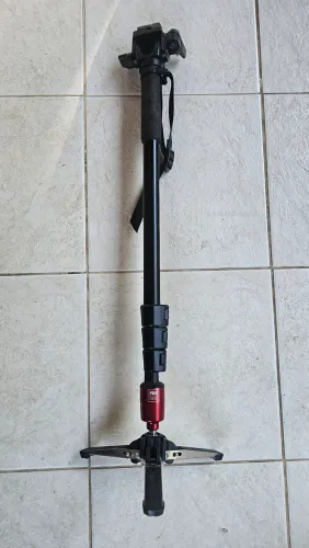 Monope Manfrotto 560B-1 excelente estado