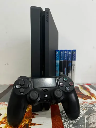 Ps4 Slim 1Tb ( aceito cartão)