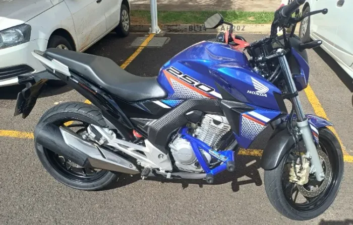 HONDA TWISTER 250 NOVÍSSIMA