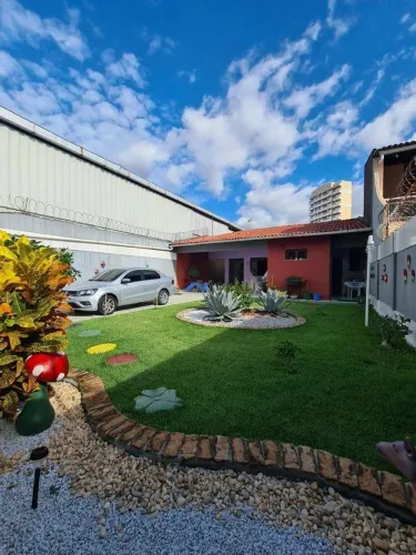 Casa com 3 dormitórios à venda, 166 m² por R$ 700.000,00 - Cambeba - Fortaleza/CE