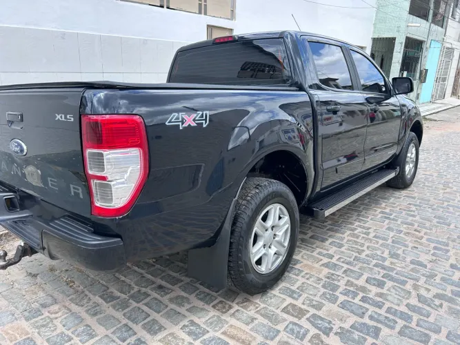 Ford Ranger XLS 2.2 4X4 CD Diesel Mec. 2015