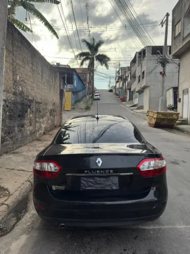 Fluence 2016 Aut. Só para rodar, recuperar peças, ou para regularizar.