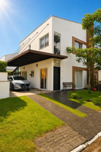 Casa de condomínio para venda tem 155 metros quadrados com 3 quartos