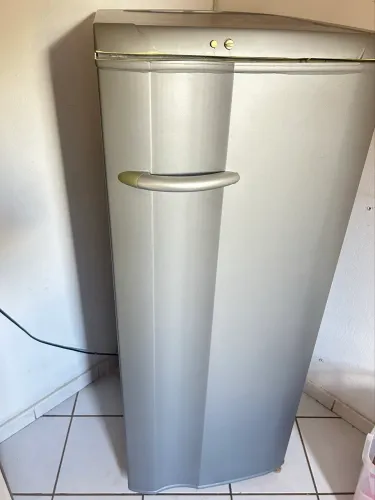 Geladeira Electrolux
