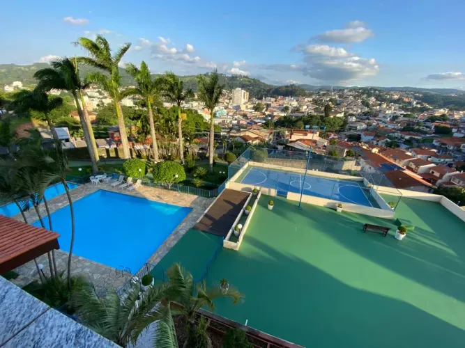 Vende-se Excelente Apartamento, São Roque