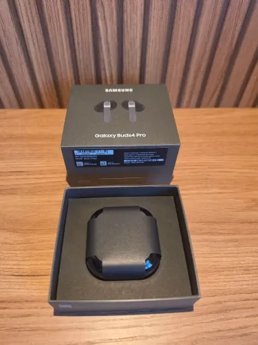 Samsung galaxy Buds 4 pro
