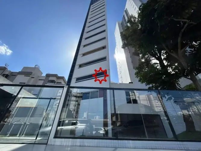 Apartamento com varanda para aluguel no Edifício Jorge Felipe com 4 dormitórios, sendo 3 s