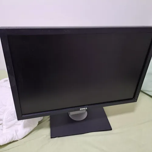 Monitor Dell p2210 22"