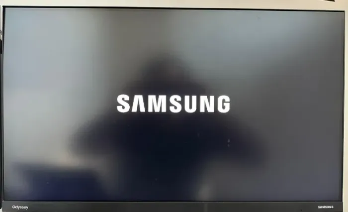 MONITOR GAMER SAMSUNG ODYSSEY G30 24" 144Hz 1ms AMD FreeSync Premium