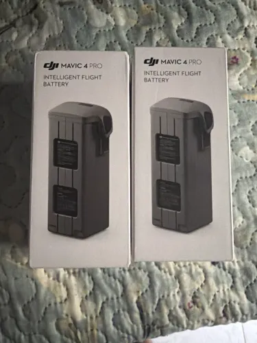 BATERIAS MAVIC 4 na cx lacrado.