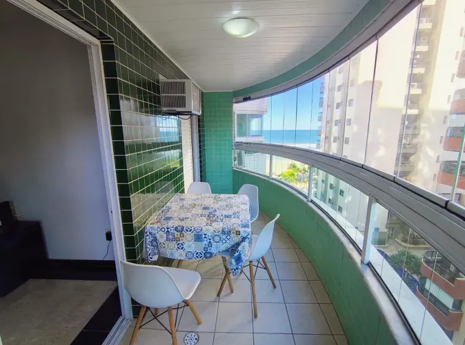 Apartamento para alugar com 2 quartos no Canto do Forte em Praia Grande - SP
