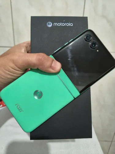 Motorola RAZR 60 impecável nota fiscal 