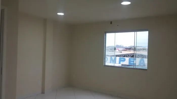 sala para aluguel possui 25 metros quadrados em Lote XV - Belford Roxo - RJ