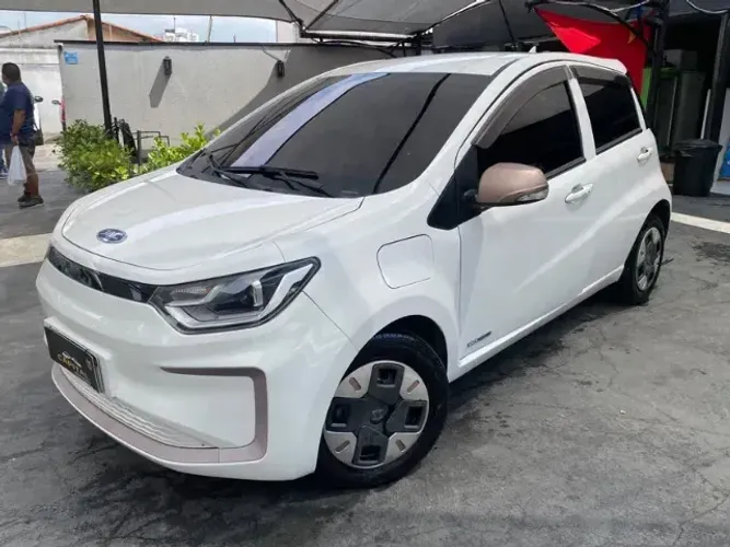 JAC E-JS1 62cv 5P Aut. (elétrico) 2023