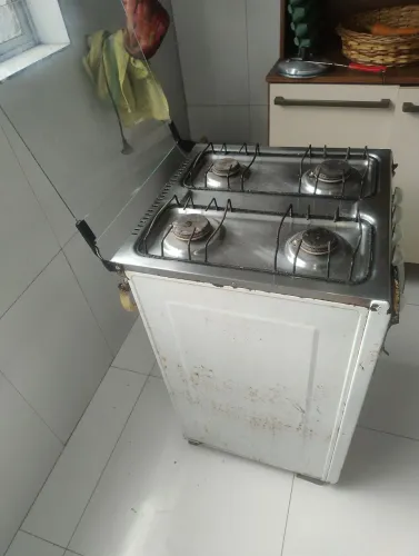 Fogão 4 Bocas Usado funcionando- Mesa Inox e Forno Funcionando