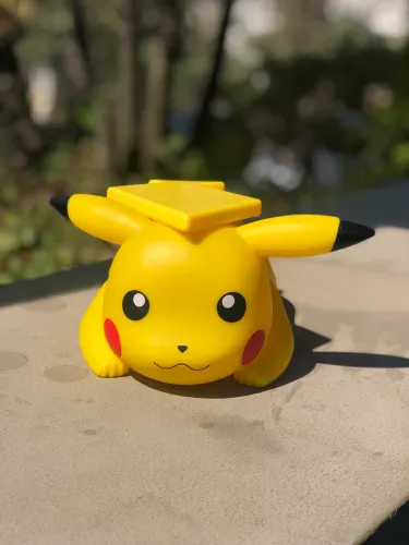 Pikachu carregador por indução +3 usb