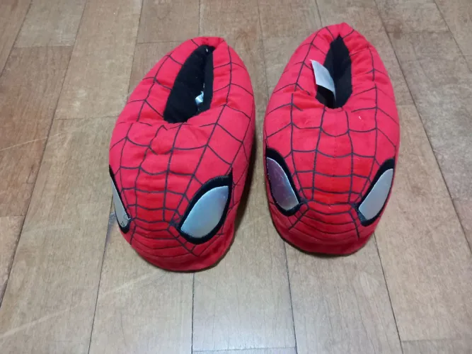 Pantufa infantil Homem Aranha (NOVA) tamanho 29/30