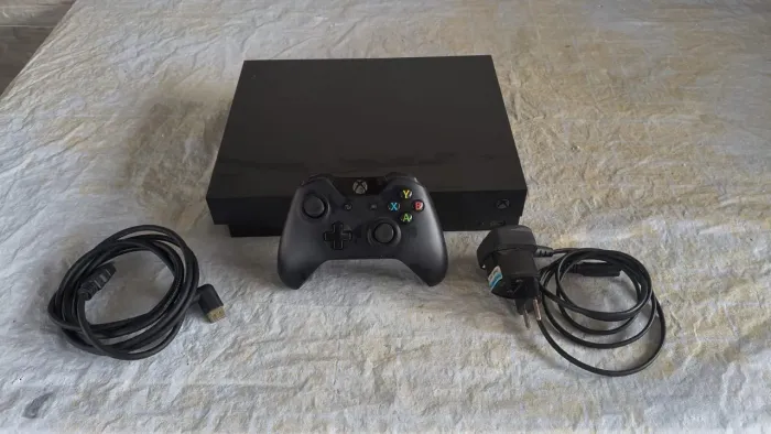 Xbox one X seminovo