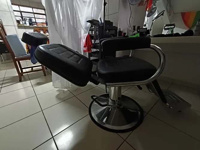 ? BARBEARIA / SALÃO COMPLETO À VENDA - PRONTO PARA TRABALHAR