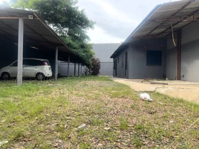 Terreno no bairro Floresta